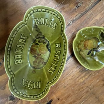 Lexington Vintage - Vintage serving dishes. - Antiques Near Me - Athens, Georgia Lexington Vintage - Vintage serving dishes. - Antiques Near Me - Athens, Georgia