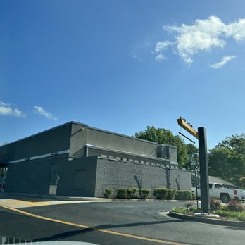 McDonald's - View of building - Burgers Near Me - Gardendale, Alabama