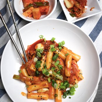 H Mart - Tteokbokki feels with sides of kimchi's - International Grocery Near Me - Bellevue, Washington H Mart - Tteokbokki feels with sides of kimchi's - International Grocery Near Me - Bellevue, Washington