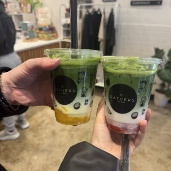 Gathers Tea Bar - Mango Matcha Latte, Strawberry Matcha Latte - Bubble Tea Near Me - Chicago, Illinois