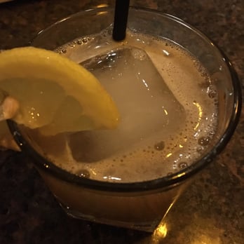 Apt 503 - Whiskey sour 90% ice - Lounges Near Me - Los Angeles, California