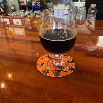 Half Barrel Beer Project - Don't lay a finger w/marshmallow. - Beer Bar Near Me - Orlando, Florida