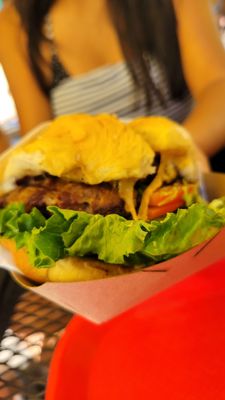 Burger Lounge by null