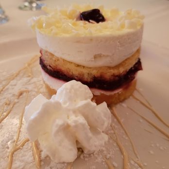 Ventura's Restaurant - Lemon berry cream torte - Italian Near Me - Utica, New York