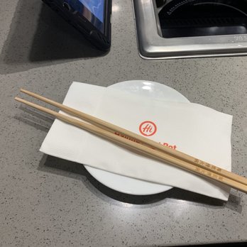 Haidilao Hotpot Flushing - Hot Pot Near Me - Flushing, New York