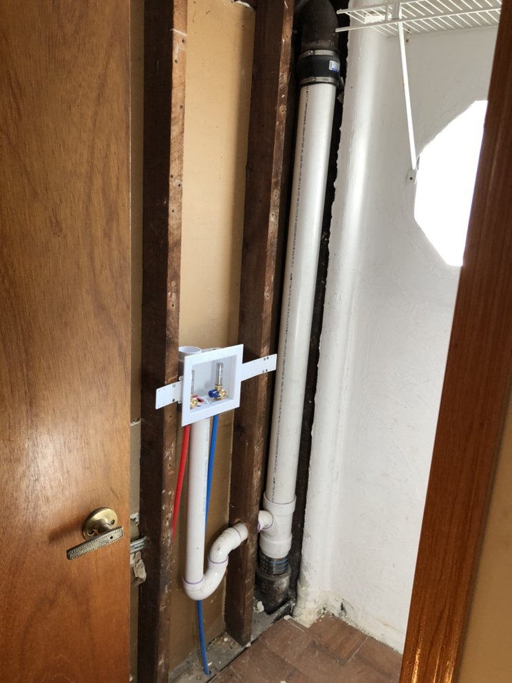 Slide of Everest Plumbing