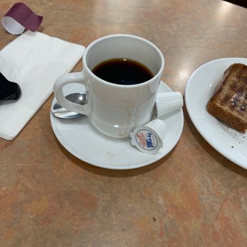Sungate Diner - Hot coffee! - Diners Near Me - Marcus Hook, Pennsylvania
