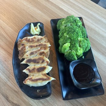 Dough Zone Dumpling House - Broccoli with seafood sauce Vegetable pan fried pot stickers - Chinese Near Me - Lacey, Washington Dough Zone Dumpling House - Broccoli with seafood sauce Vegetable pan fried pot stickers - Chinese Near Me - Lacey, Washington