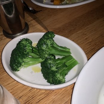 R+D Kitchen - Side of broccoli - New American Near Me - Santa Monica, California R+D Kitchen - Side of broccoli - New American Near Me - Santa Monica, California