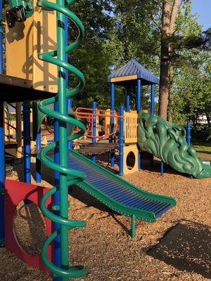 Peachtree Hills Park by null