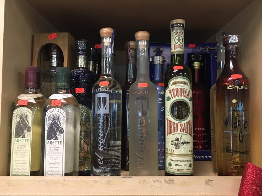 BOUQUET PLAZA LIQUOR Updated October 2024 29 Photos & 11 Reviews 28200 Bouquet Canyon Rd