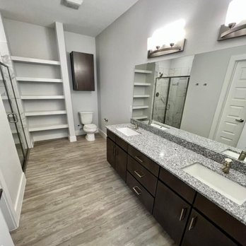 Overlook Apartments - Interior Bathroom - Apartments Near Me - Palestine, Texas Overlook Apartments - Interior Bathroom - Apartments Near Me - Palestine, Texas