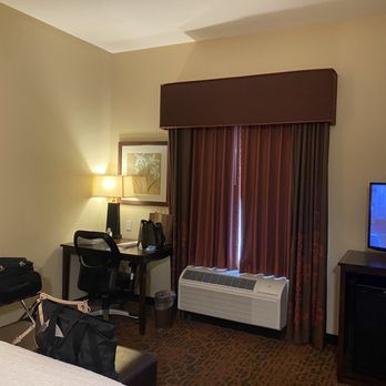 Hampton Inn Union City - room in the 4th floor - Hotels Near Me - Union City, California