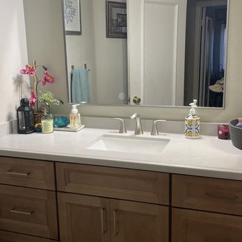 Cabinet Wholesalers - Bathroom cabinet - Cabinetry Near Me - Anaheim, California Cabinet Wholesalers - Bathroom cabinet - Cabinetry Near Me - Anaheim, California