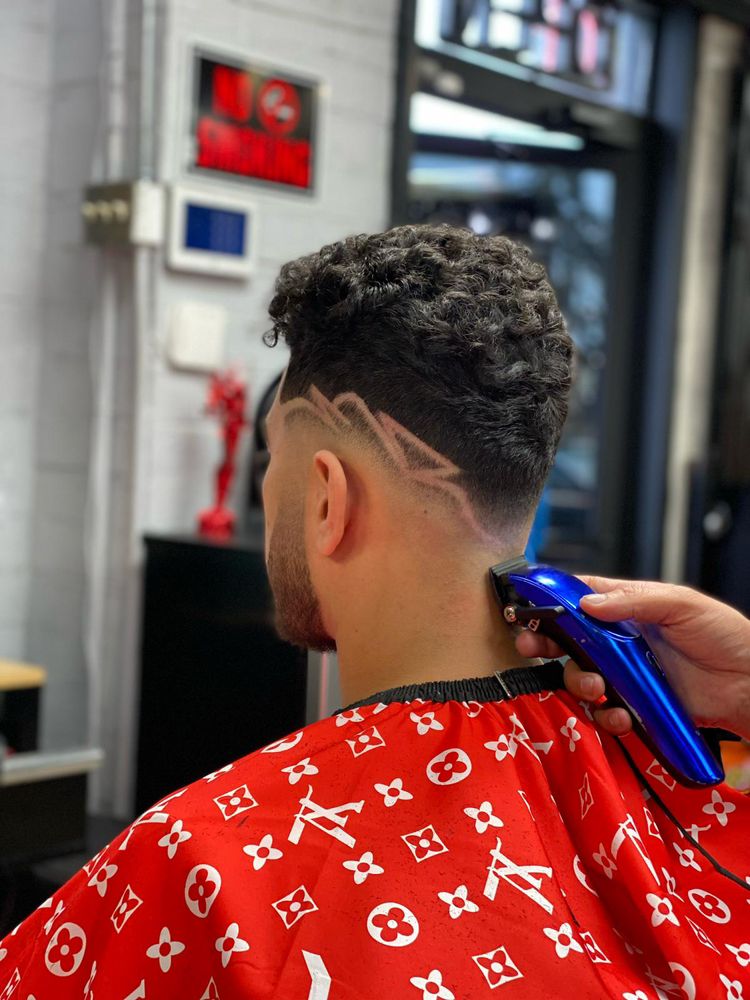 The Bambino Barbershop Logo