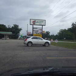 Houseman's Foods - Store sign