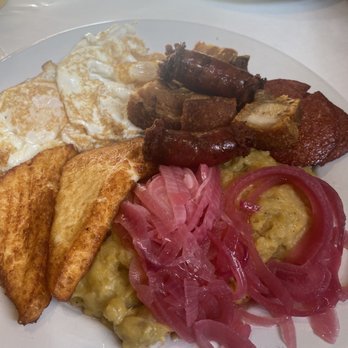 Pop's Cocina & Bar - El golpe más fuerte - Latin American Near Me - Woodhaven, New York Pop's Cocina & Bar - El golpe más fuerte - Latin American Near Me - Woodhaven, New York