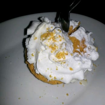 Chef Shangri-La - Dessert was good - almond cookie with ice cream and whipped cream - Chinese Near Me - North Riverside, Illinois