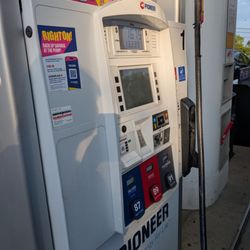Pioneer - Gas pump