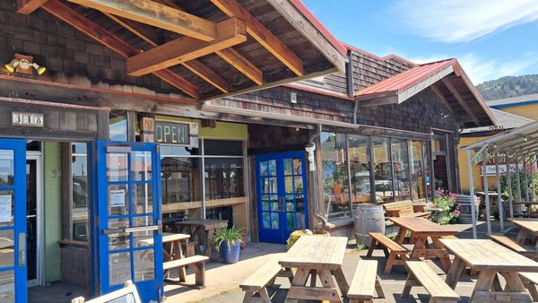 Yachats Brewing + Farmstore by null