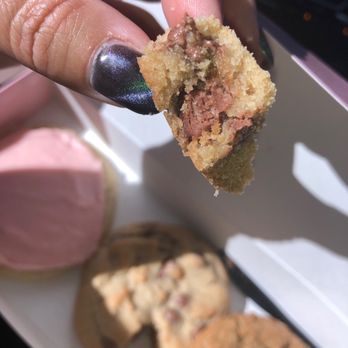 Crumbl - Glendora - Choc chip. Crispy on outside  Soft and chewy on inside   Flavor notes- very subtle , not to sweet, chips melty - Bakeries Near Me - Glendora, California