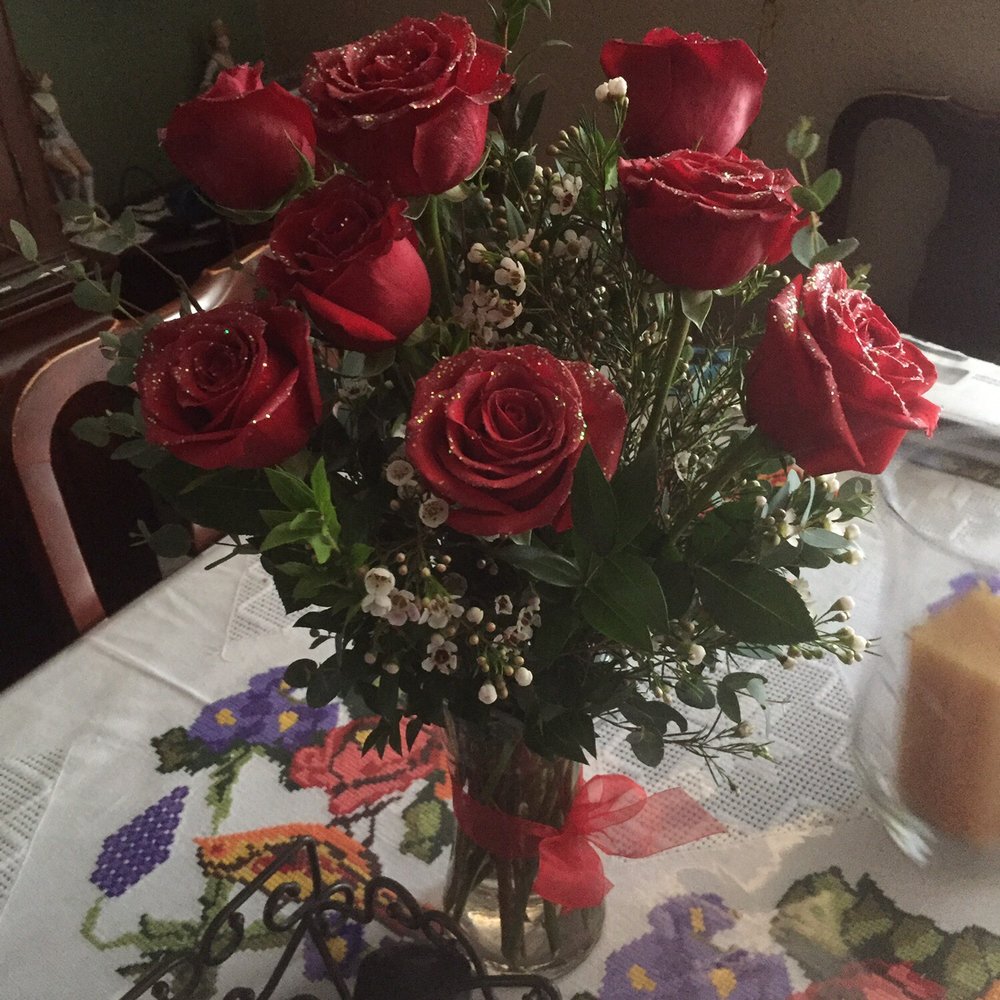 Miss Daisy - Beautiful flowers! - Florists Near Me - Las Vegas, Nevada Miss Daisy - Beautiful flowers! - Florists Near Me - Las Vegas, Nevada