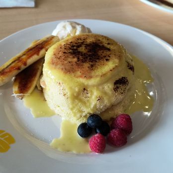 Fluffy Fluffy - Breakfast & Brunch Near Me - Miami, Florida