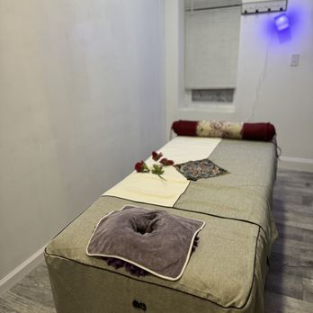 Lin Body Work Spa - Massage Near Me - Philadelphia, Pennsylvania Lin Body Work Spa - Massage Near Me - Philadelphia, Pennsylvania