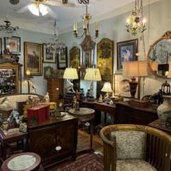 Terrace Oaks Antique Mall