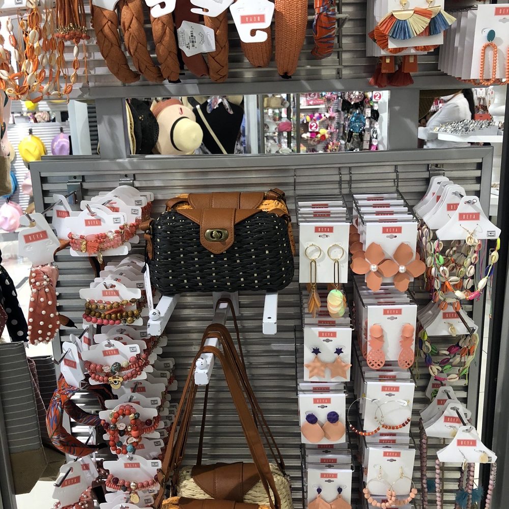 Beya - Accessories Near Me - Pembroke Pines, Florida