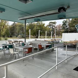 Little Batch - Outdoor area