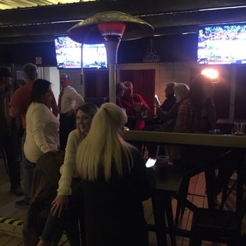 Bobs Off Square Bar & Grill - Music Venues Near Me - Granbury, Texas