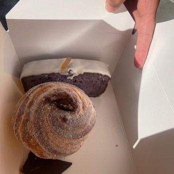 Bonrue Bakery - Bakeries Near Me - St George, Utah