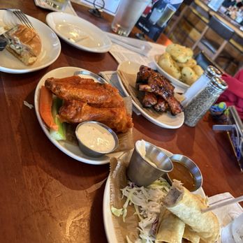 Wood Ranch Cerritos - Ribs and lots of apps - Barbeque Near Me - Cerritos, California Wood Ranch Cerritos - Ribs and lots of apps - Barbeque Near Me - Cerritos, California