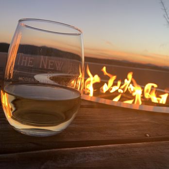 The New Inn - Hotels Near Me - Temecula, California