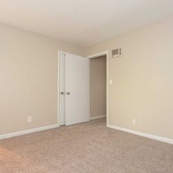 Malibu Apartments