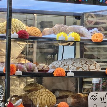 Con Azucar Cafe - Pan dulces - Coffee & Tea Near Me - Manteca, California Con Azucar Cafe - Pan dulces - Coffee & Tea Near Me - Manteca, California