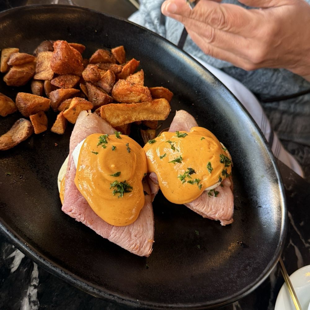 Proof No. 5 - Eggs Benedict - New American Near Me - Wheaton, Illinois Proof No. 5 - Eggs Benedict - New American Near Me - Wheaton, Illinois