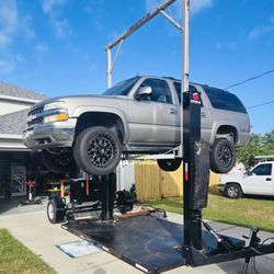 Mobile Auto Lift