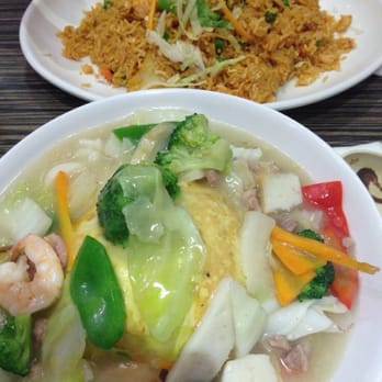 C & R Cafe & Restaurant - House special rice - Malaysian Near Me - London, XGL C & R Cafe & Restaurant - House special rice - Malaysian Near Me - London, XGL