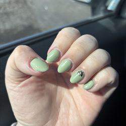 Top Nails - Nails