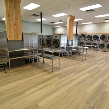 Fresh & Clean Laundry - Laundromat Near Me - Aurora, Colorado Fresh & Clean Laundry - Laundromat Near Me - Aurora, Colorado