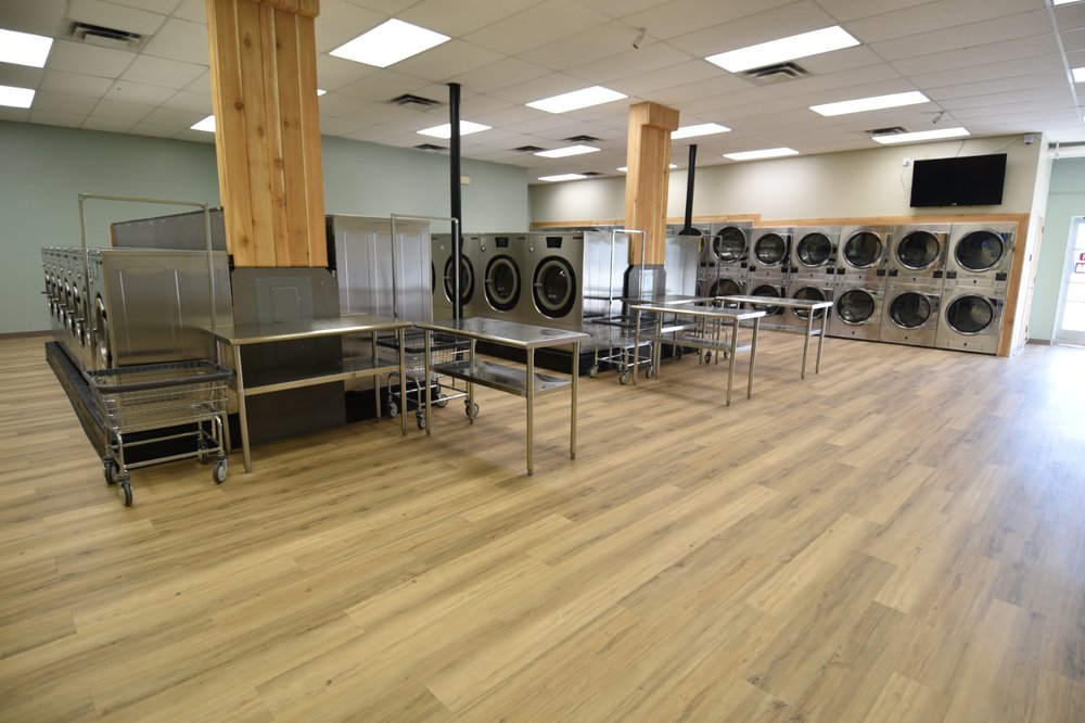 FRESH & CLEAN LAUNDRY Updated October 2024 10 Photos 9612 E