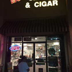 Mo's Smoke Shop