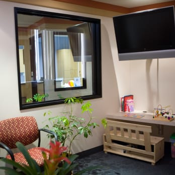 Dora Lee, DDS - kids play area with books, toys, TV... - Pediatric Dentists Near Me - Los Alamitos, California Dora Lee, DDS - kids play area with books, toys, TV... - Pediatric Dentists Near Me - Los Alamitos, California