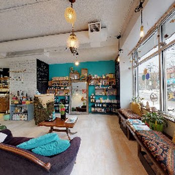 Queen's Shop - Front Retail & Waiting Area 2019 - Hair Salons Near Me - Toronto, Ontario