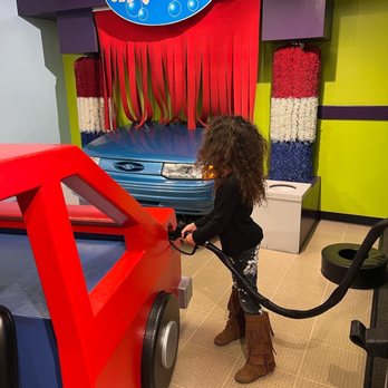Chicago Children's Museum - She found out how much it was to fill up her tank! - Children's Museums Near Me - Chicago, Illinois Chicago Children's Museum - She found out how much it was to fill up her tank! - Children's Museums Near Me - Chicago, Illinois