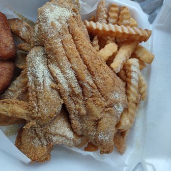 Shark's Fish & Chicken 'Chicago Style' - Sharks Fish and catfish meal. - Chicken Wings Near Me - Macon, Georgia