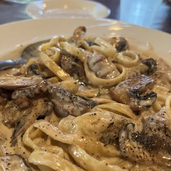 Osso Buco Grill - Fettuccine with mushrooms was out of this world. - Italian Near Me - Hillsdale, New Jersey