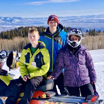 Thunder Mountain Lodge - Vacation Rentals Near Me - Cedaredge, Colorado Thunder Mountain Lodge - Vacation Rentals Near Me - Cedaredge, Colorado